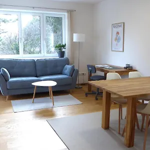 Apartment Wohnen Im Schoensten Viertel Wiens, Vienna