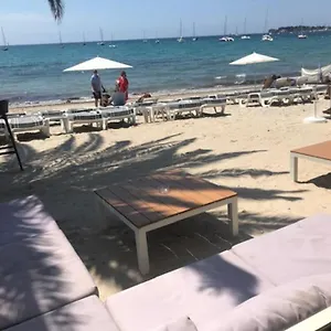 Roc Vue Grand T3 Face A La Avec Parking Bandol