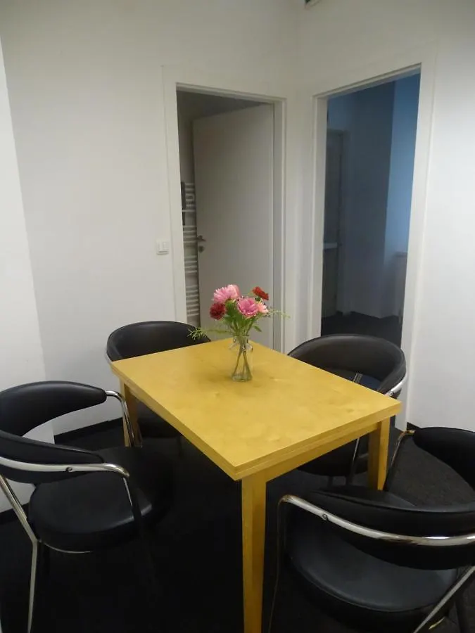 Centre Apartments Viyana 0*,  Avusturya
