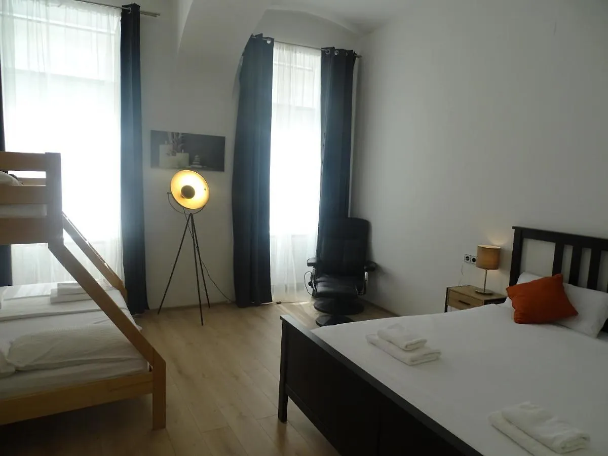 Centre Apartments Viyana 0*,  Avusturya